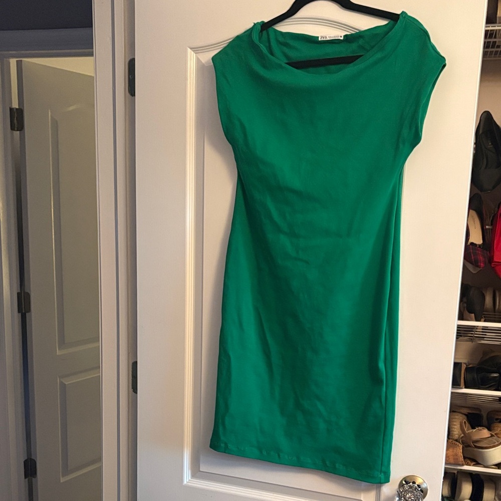 ZARA Green Sleeveless Dress